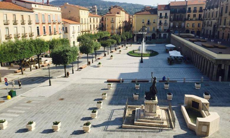 Piazza Vittorio Emanuele nel centro di Vallo della Lucania