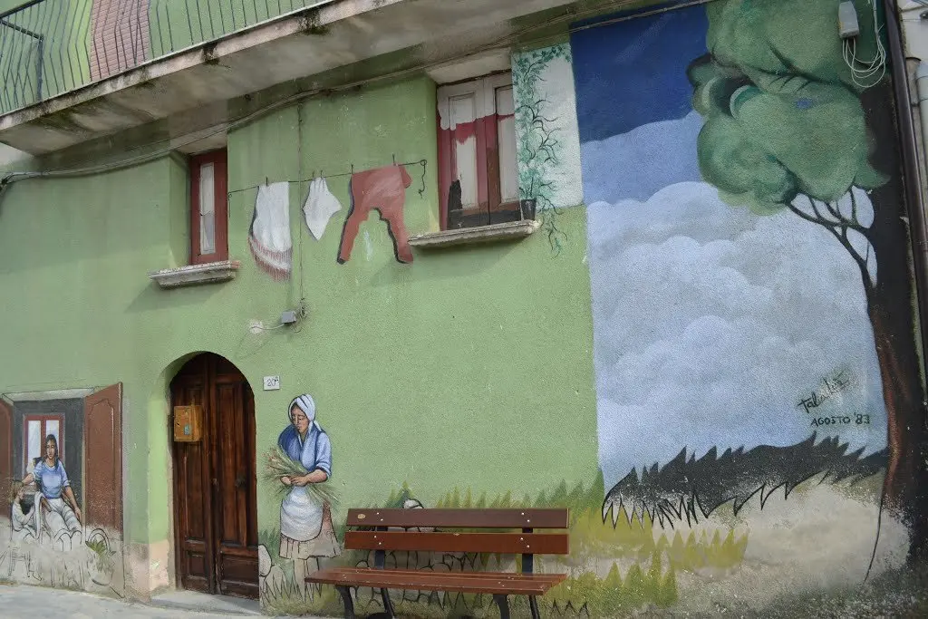Murales a Piano Vetrale