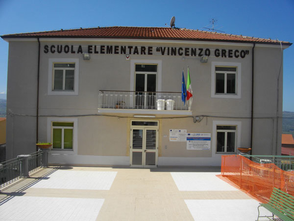 Scuola Vincenzo Greco di Controne