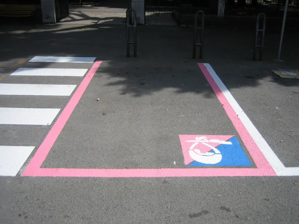 Parcheggio Rosa