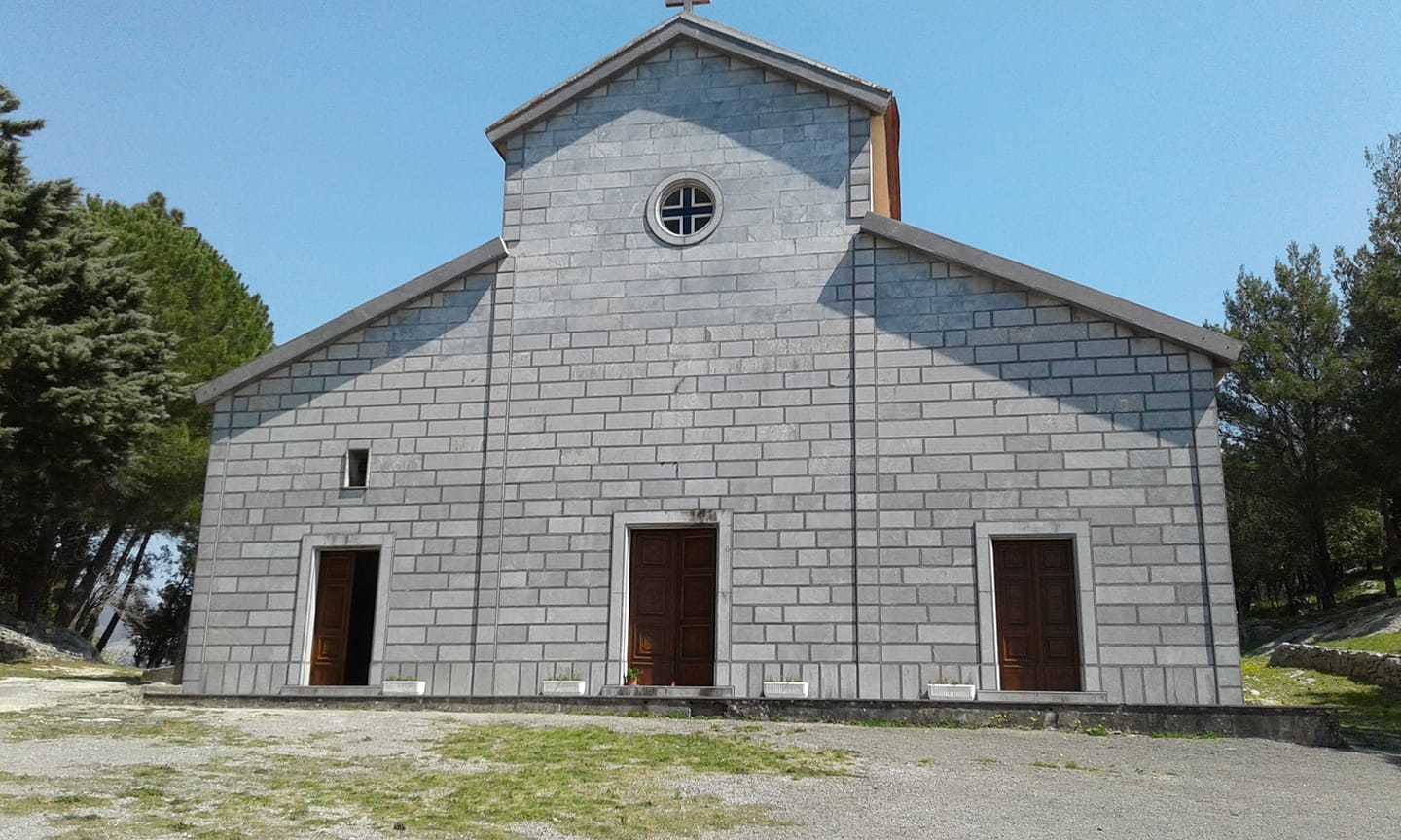 Santuario Maria Santissima dei Martiri Casaletto Spartano