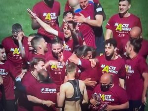 Salernitana-festa-serie-a