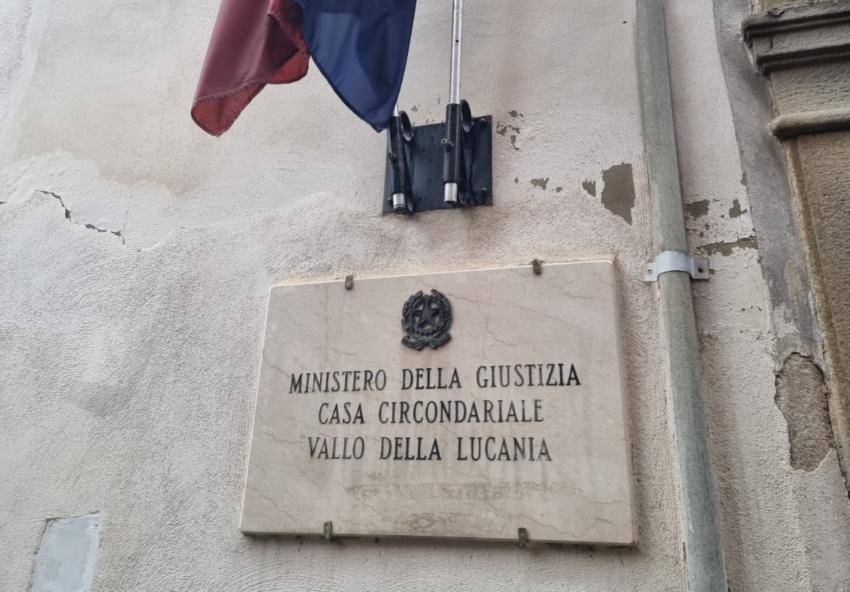 Carcere di Vallo della Lucania, comitato ne chiede la chiusura: «Calpestati  i diritti umani» - InfoCilento