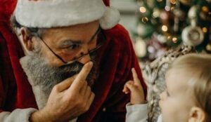 Babbo Natale e bambina