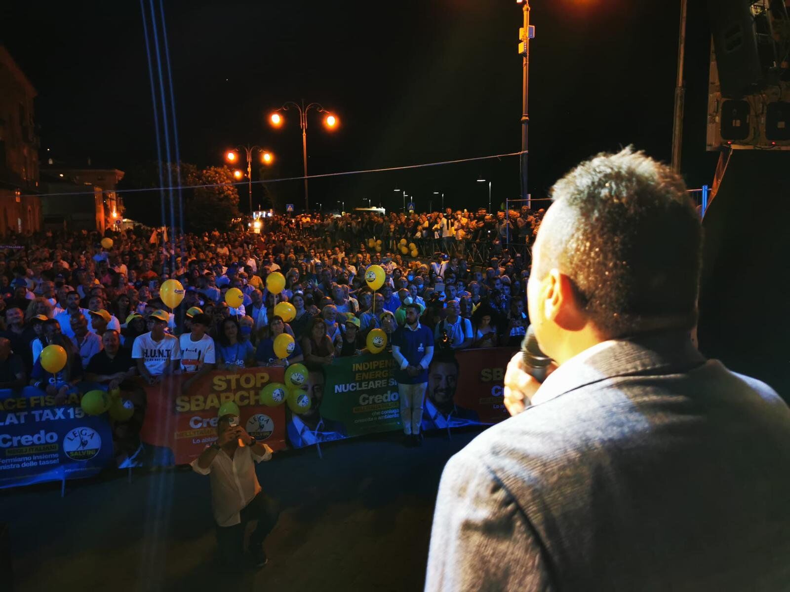 Matteo Salvini in piazza a Capitello di Ispani