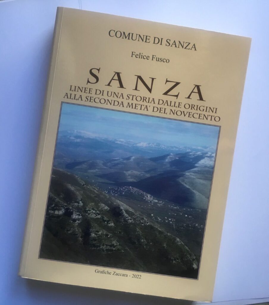 Libro sulla storia di Sanza