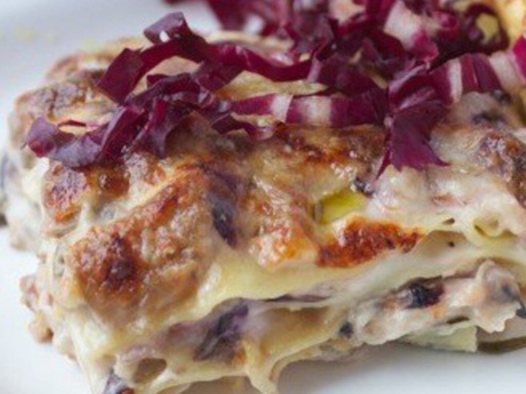 lasagna radicchio e crema di castagne