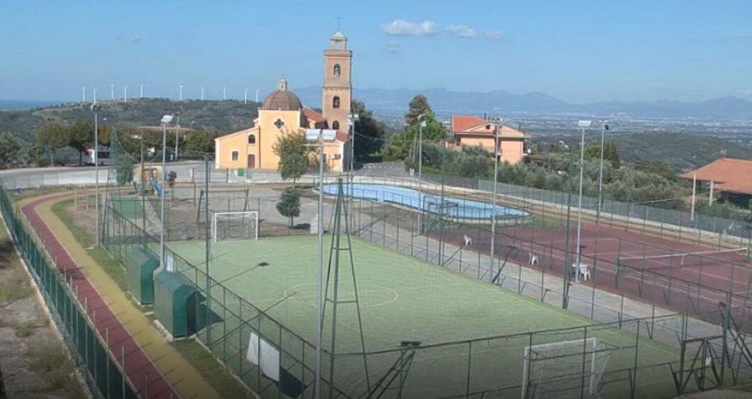 Campo sportivo Albanella località Santa Sofia