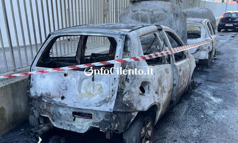 Auto a fuoco a Sapri