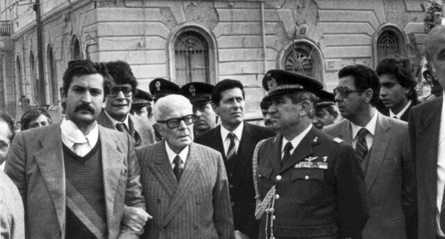 Sandro Pertini in Irpinia terremoto '80