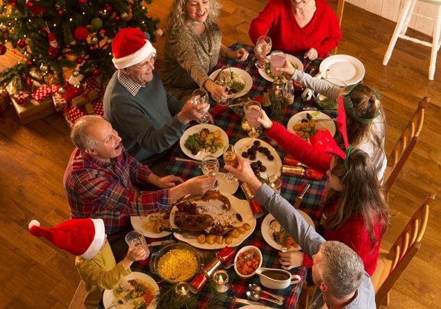 Pranzo Natale anziani