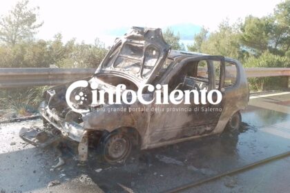 Auto a fuoco Sapri