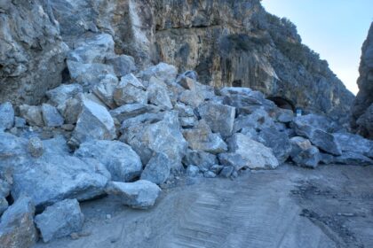 Lavori Camerota strada del Mingardo