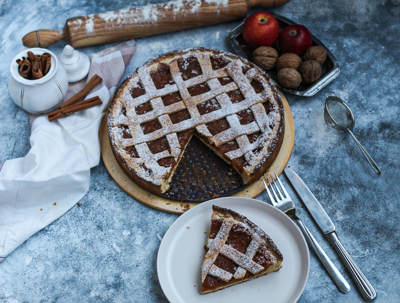 Crostata di mele e noci