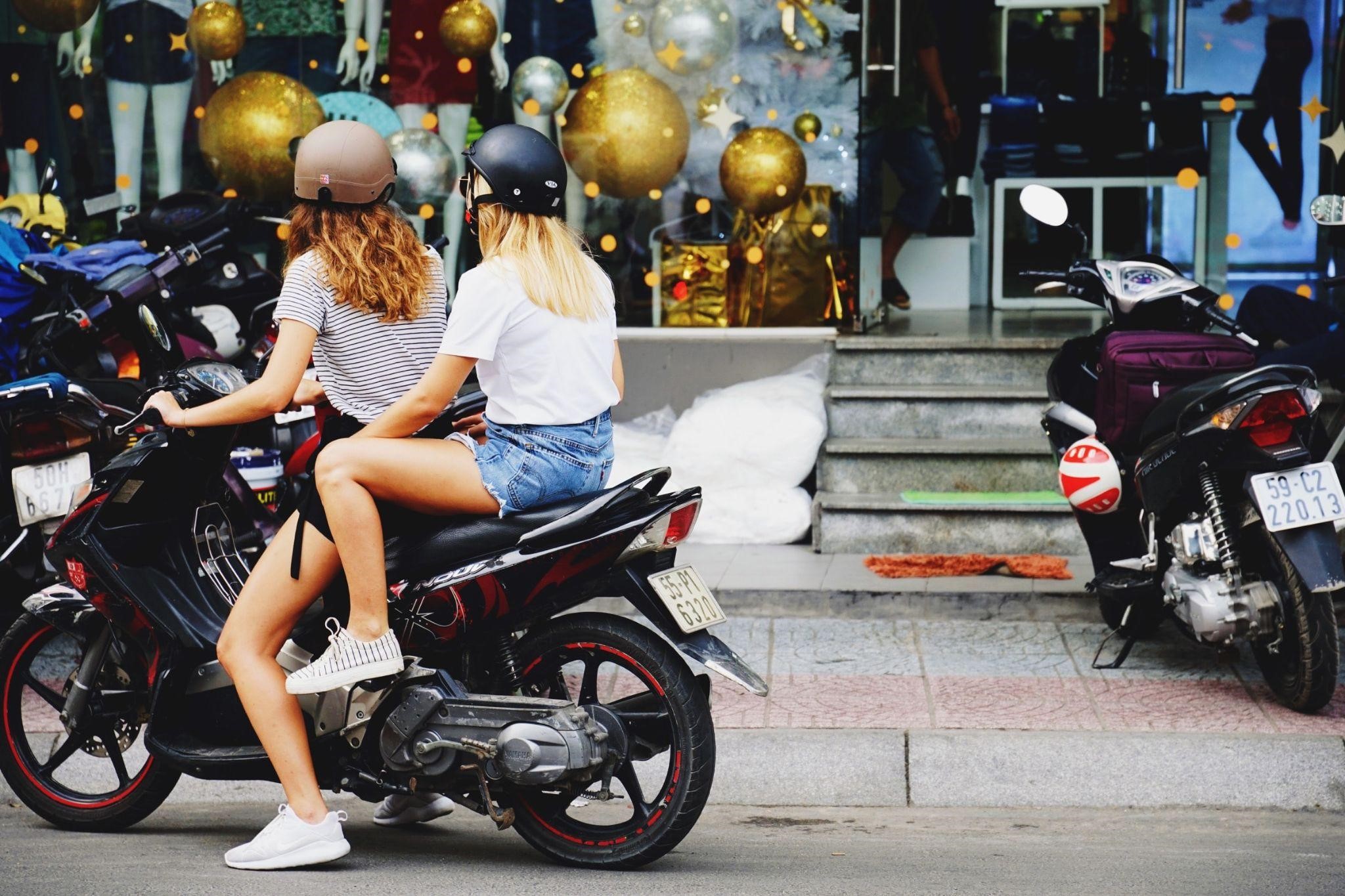Qual è il miglior shop online di accessori moto? - InfoCilento