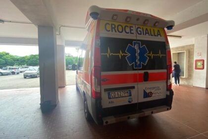 Ambulanza Croce Gialla