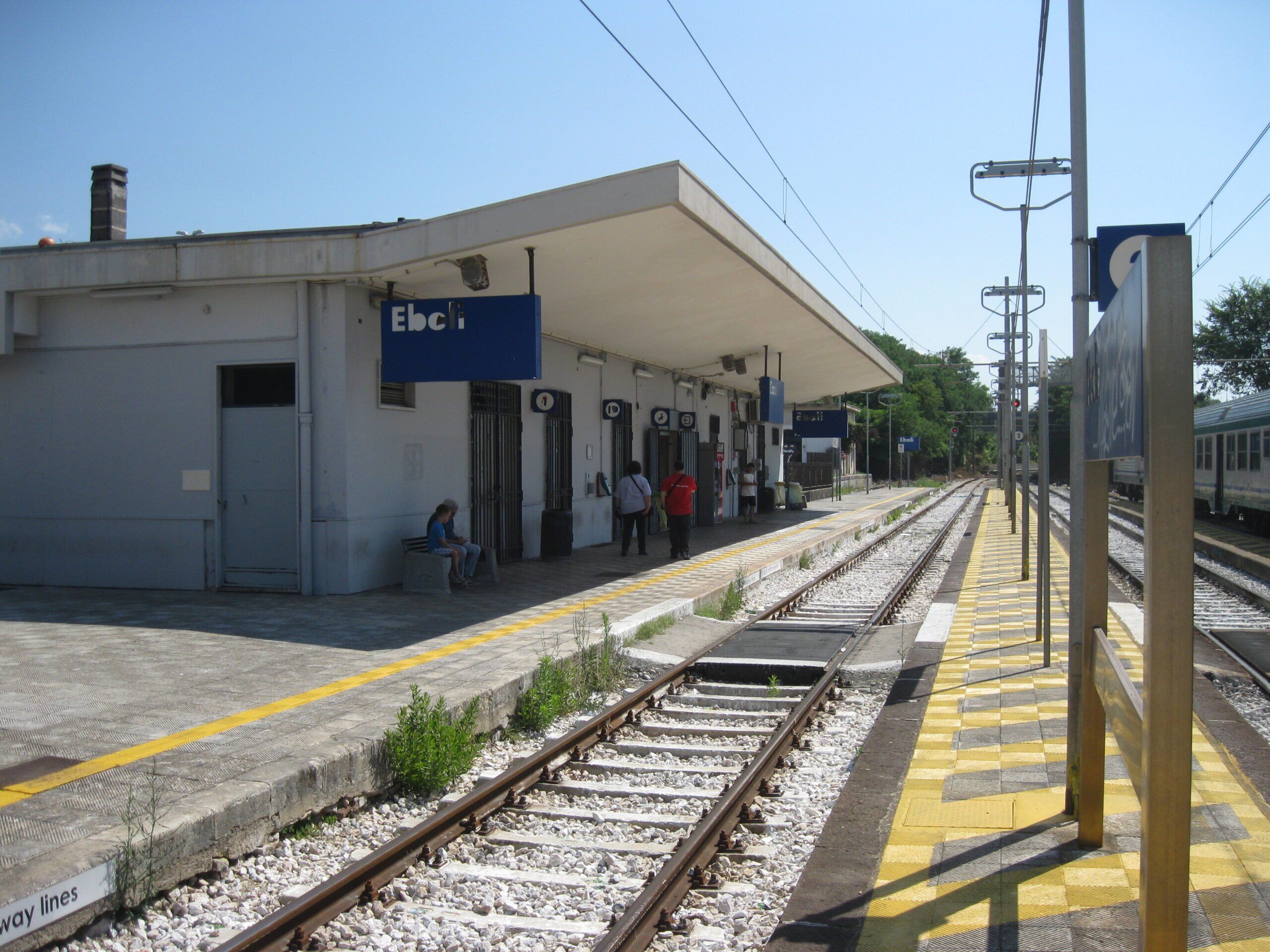 Stazione di Eboli