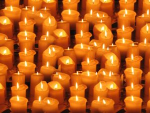 Candele Candelora