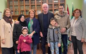 Baronissi, accoglienza famiglia dal Libano