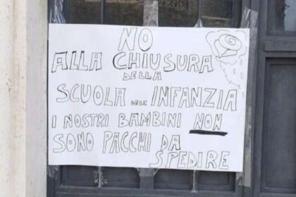 Teggiano, scuola dell'infanzia a rischio chiusura