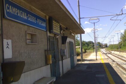 Stazione Campagna, Serre, Persano