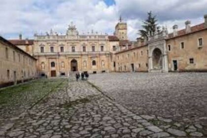 Certosa di Padula esterno