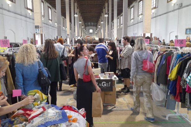 Fiera del baratto, Next