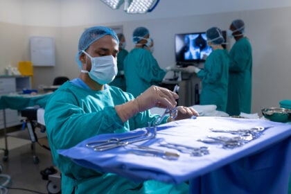 Chirurgo Sala Operatoria