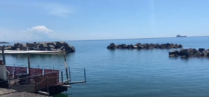 Salerno pistola in mare