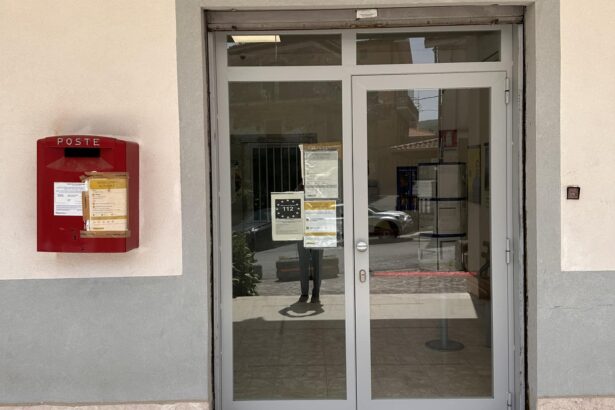 Ufficio postale Lustra