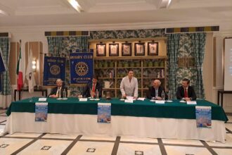 Rotary club centenario