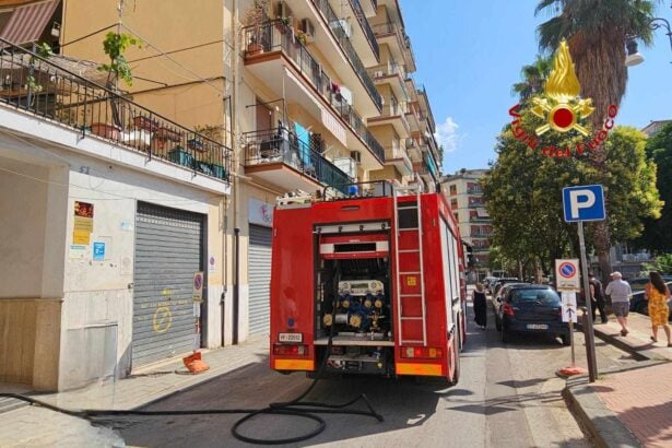 Incensio balcone a Salerno, Via Gelso