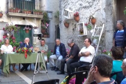 Caggiano mostra Scandalì