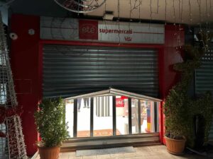 Battipaglia, supermercato
