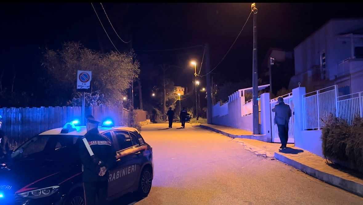 Carabinieri, notte