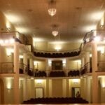 Laurino, teatro