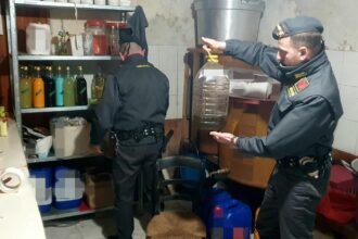 Guardia di Finanza, sequestro opificio