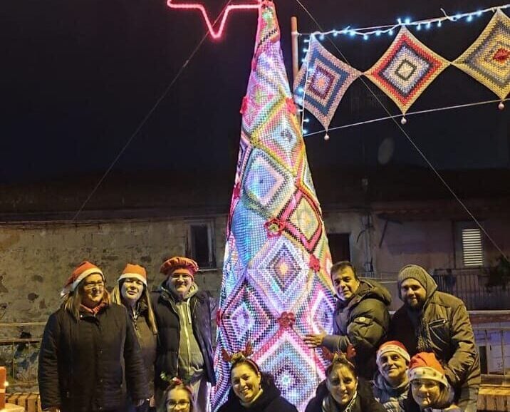 Albero Uncinetto Sessa