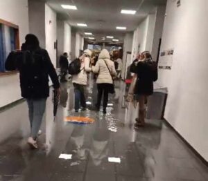 Maltempo, Università allagata