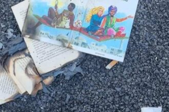 Battipaglia, libri bruciati