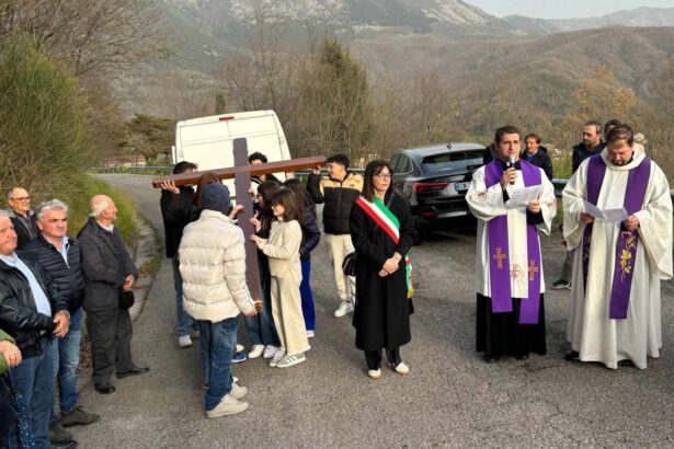 Casaletto Spartano, croce giubilare