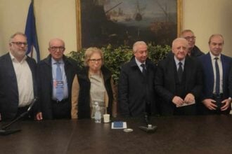 Aree interne, incontro Palazzo Santa Lucia