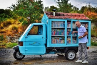 Caselle in Pittari, bibliomotocarro