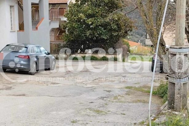 Capaccio, 15enne pozza di sangue