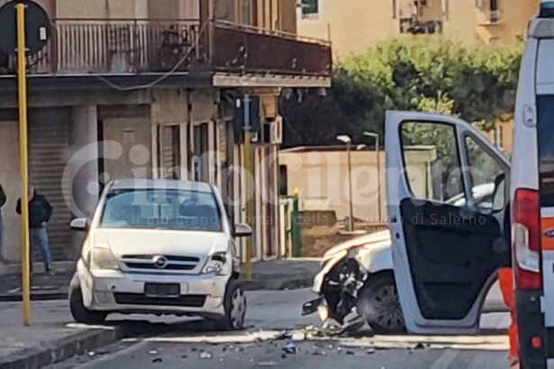 Eboli, incidente Via Gonzaga