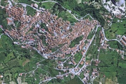 Padula, panorama