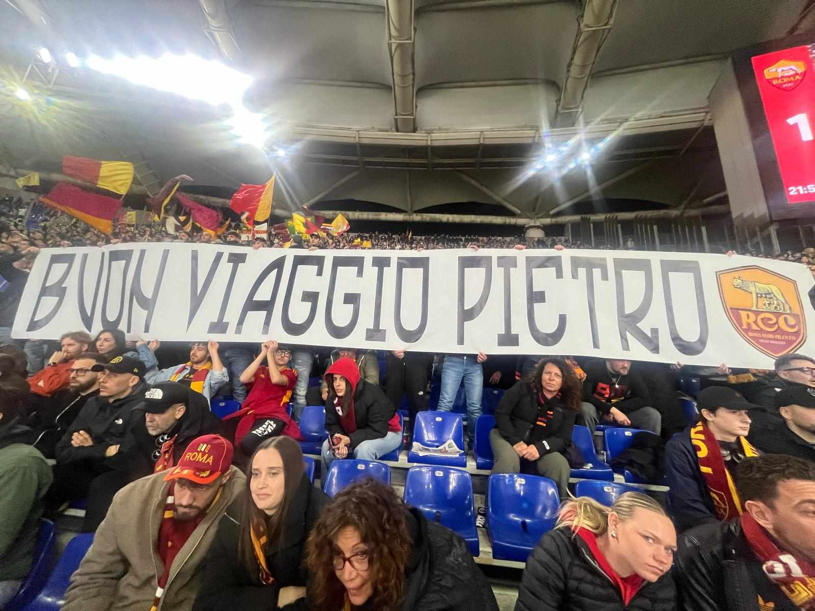 Striscione Pietro Spizzico Stadio Olimpico