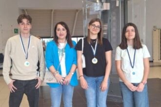 Eboli, studenti premiati Giochi matematici