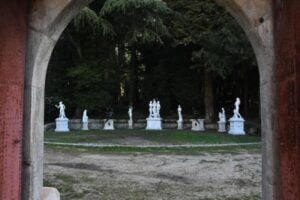 Villa D'Ayala Valva