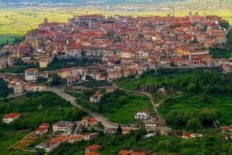 Atena Lucana, panorama